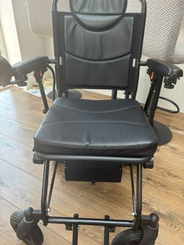 AΒ lightweight foldable electric wheelchair - Image 3
